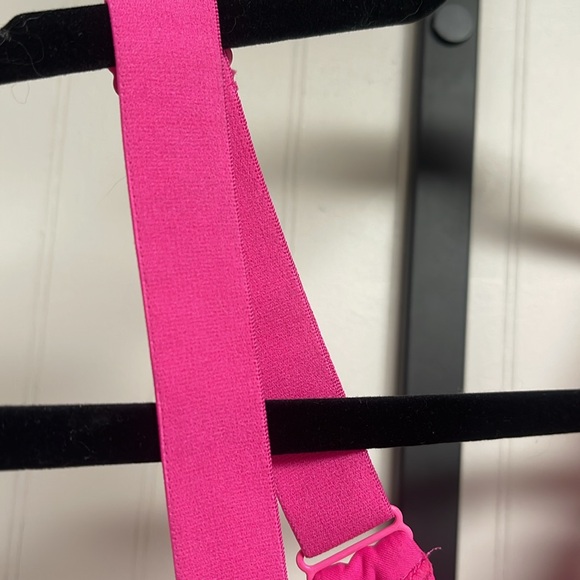 Buffbunny Under Pressure sports bra - Picture 4 of 13